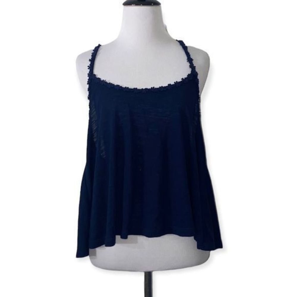 5/$30 🎈 Almost famous XL navy‎ flowy tank top